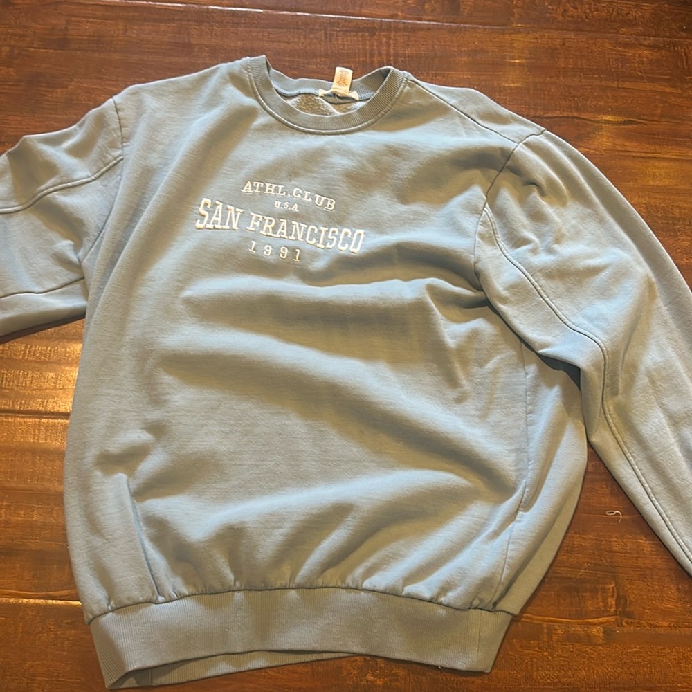 crewneck